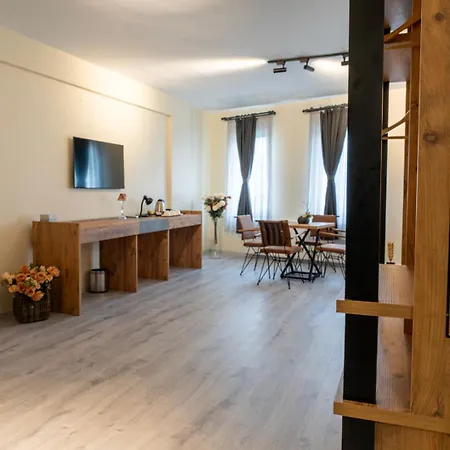 Hotel Grand 464